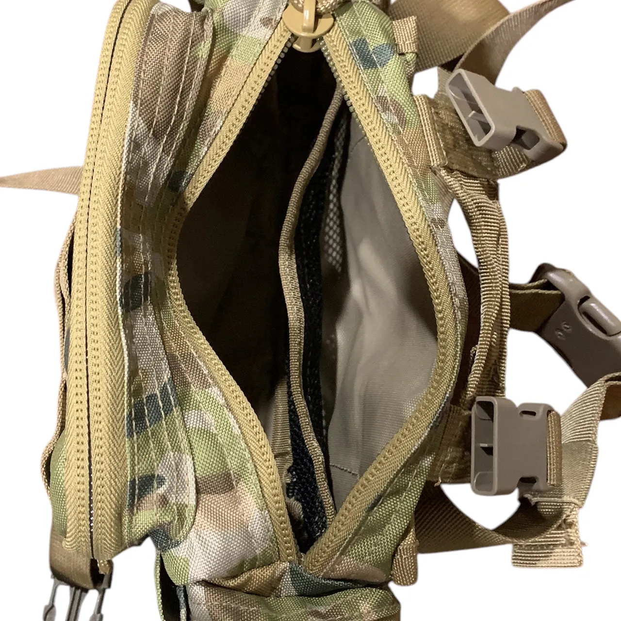 AMCU Waist Bag With MOLLE Adaptability