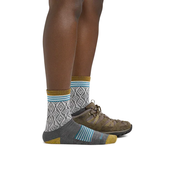 Darn Tough Women's Sobo Micro Crew Lightweight Hiking Sock