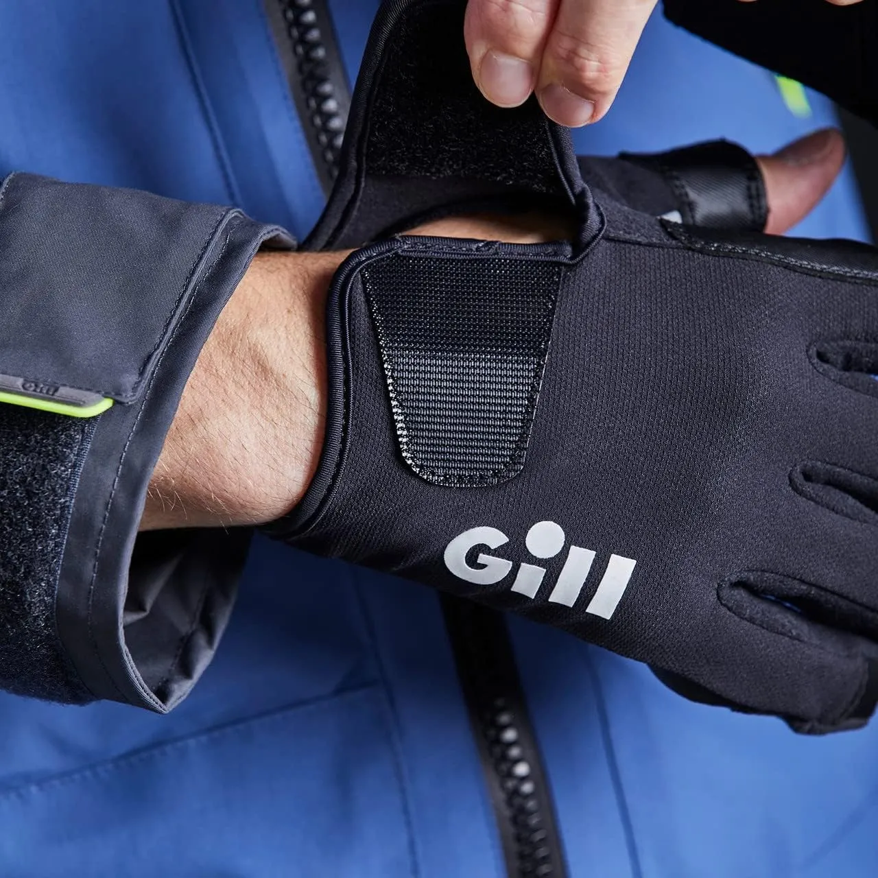 Gill Championship Sailing Gloves - Long Fingers with Exposed Finger and Thumb - Dura-Grip Fabric 50  UV Sun Protection & Water Repellent