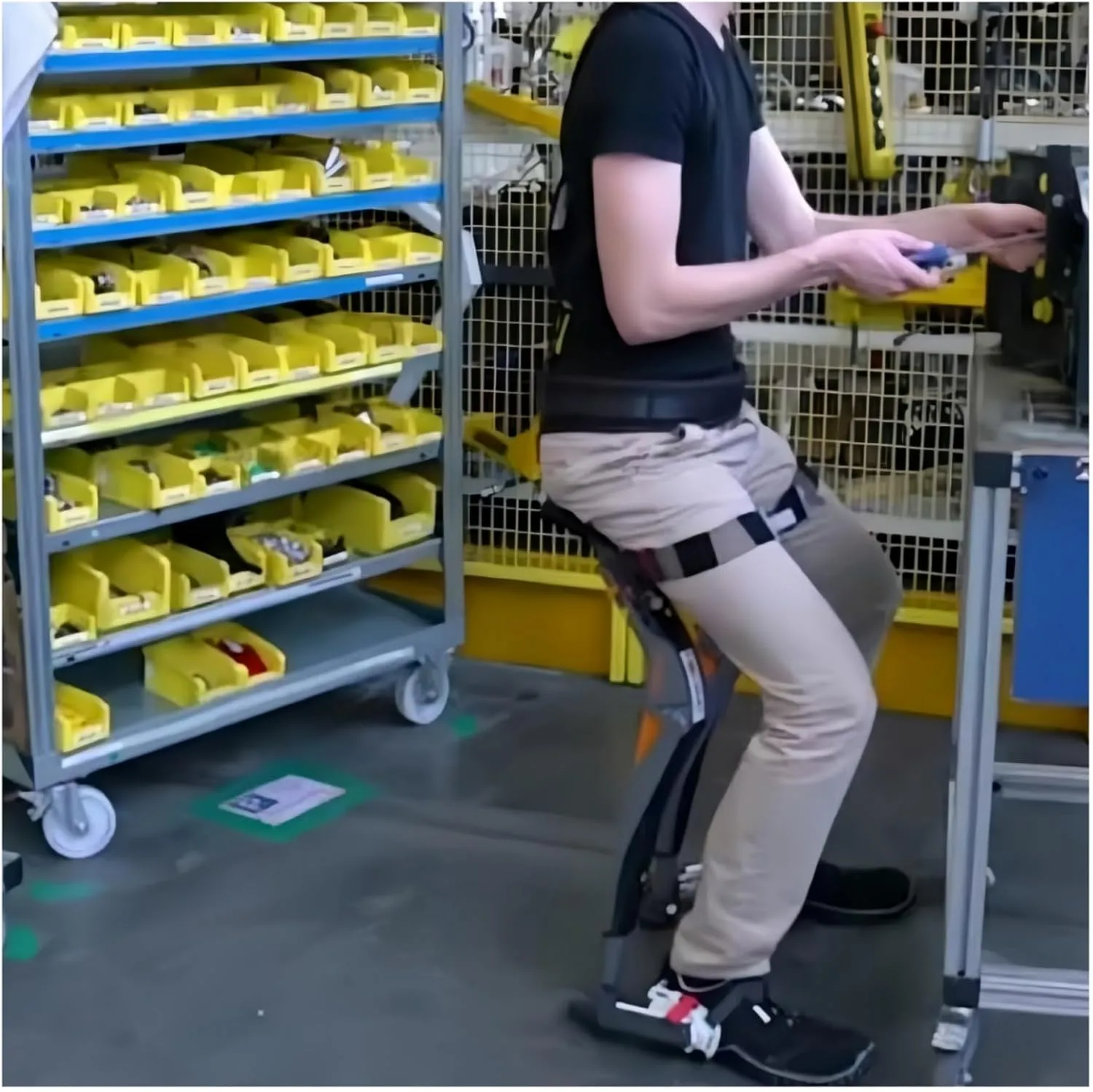 Industrial Exoskeleton Support Rig, Mechanic’S Body Dock, Leg Walking Assistance, Portable Outdoor Seats Fold, Tactical Pack-and-Go Stool