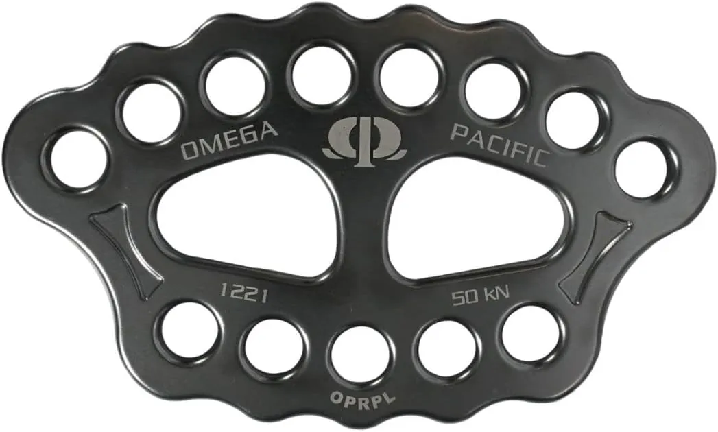Omega Pacific 13 Hole Rigging Plate - Firefighting and Rescue Equipment, Multi-Point Connector with 20 mm Holes, NFPA 1983 Certified, 50 kN, Weight 436 g