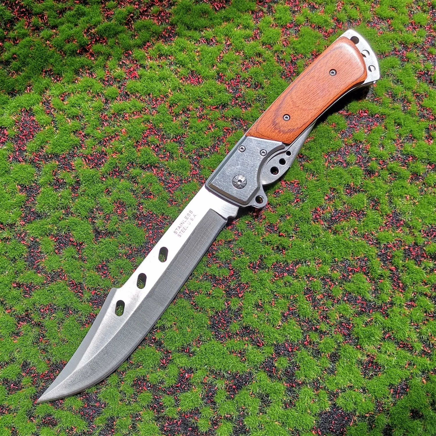 Stainless Steel Outdoor Survival Camping Knife