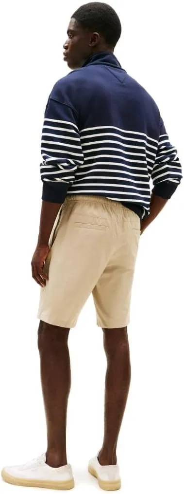 Tommy Hilfiger Men's Casual Performance Shorts 10 Inch in Relaxed Fit