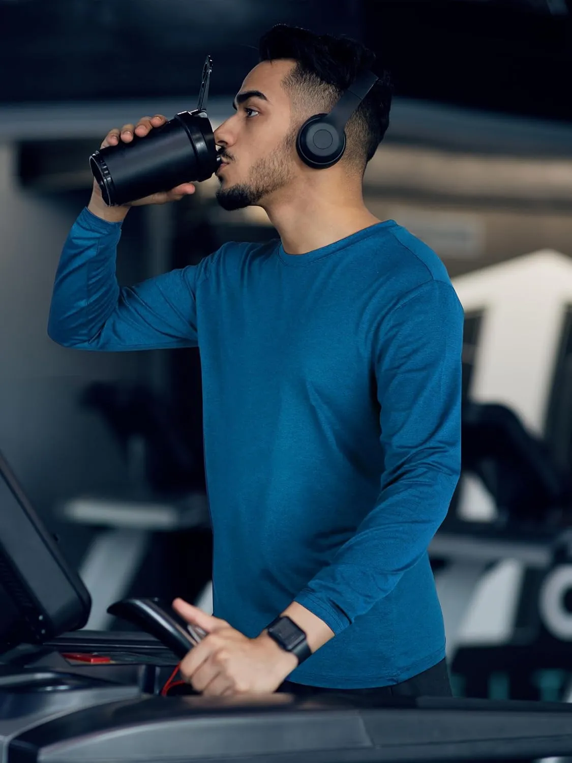 URATOT Long Sleeve Tee Shirts for Men Moisture Wicking Quick Dry Long Sleeve Sun Protection T-Shirts for Running