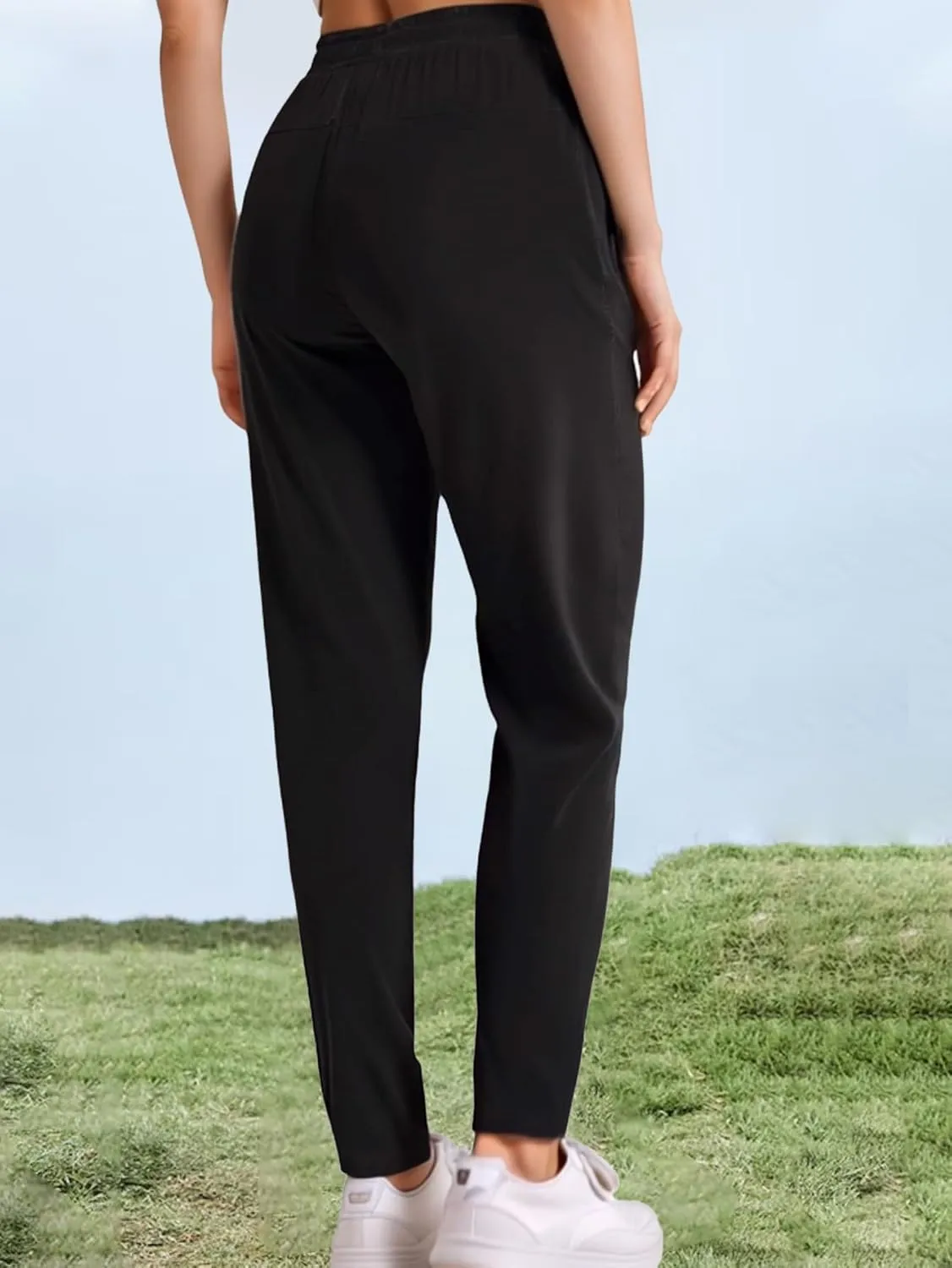 Women's Outdoor Hiking Pants Lightweight Comfortable Breathable Quick Dry Stretchy Running Athletic Pants with Zipper Pocket