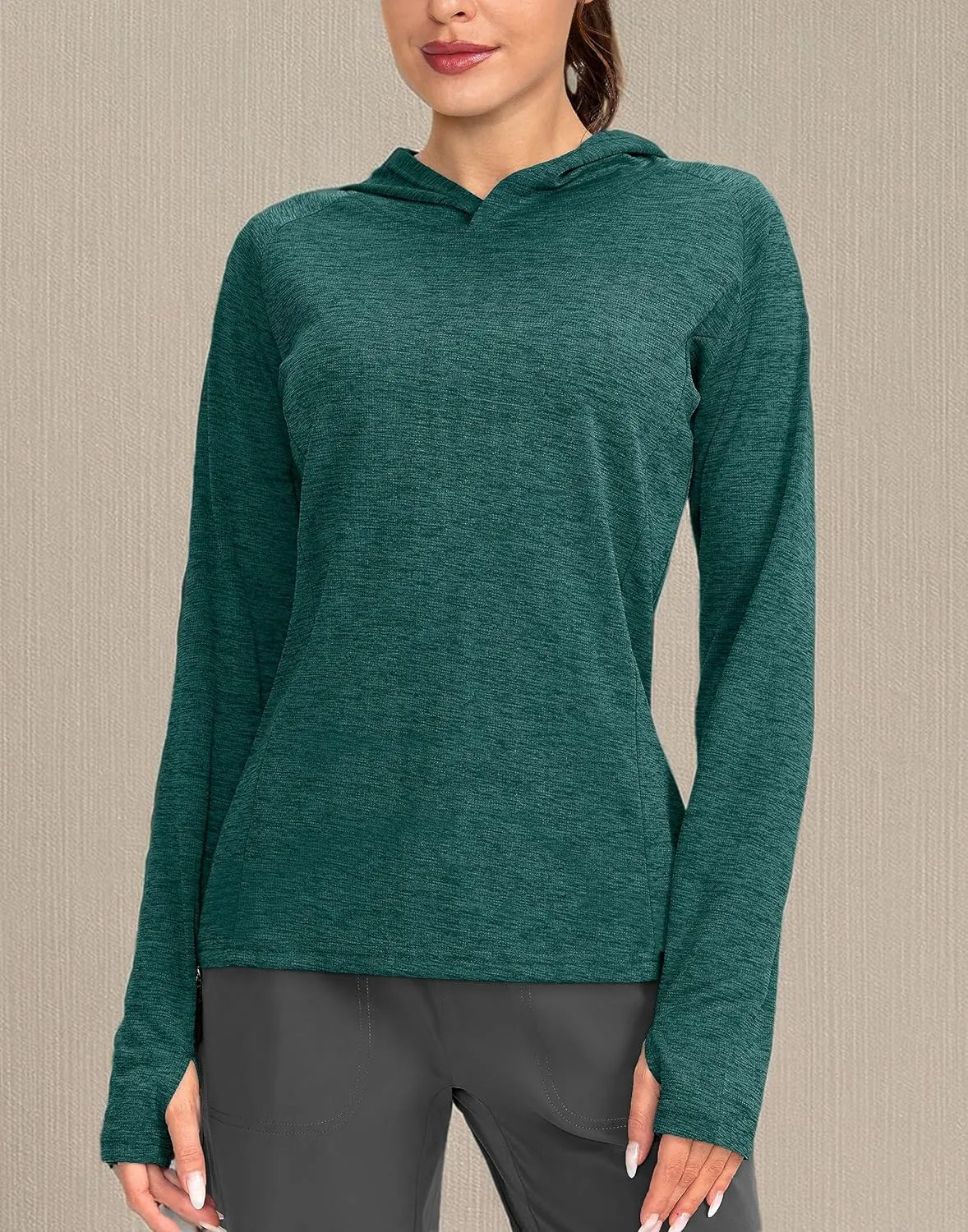 Women's UPF 50  Sun Protection Shirt Long Sleeve Lightweight Hoodie UV Shirts for Women Hiking Fishing Outdoor