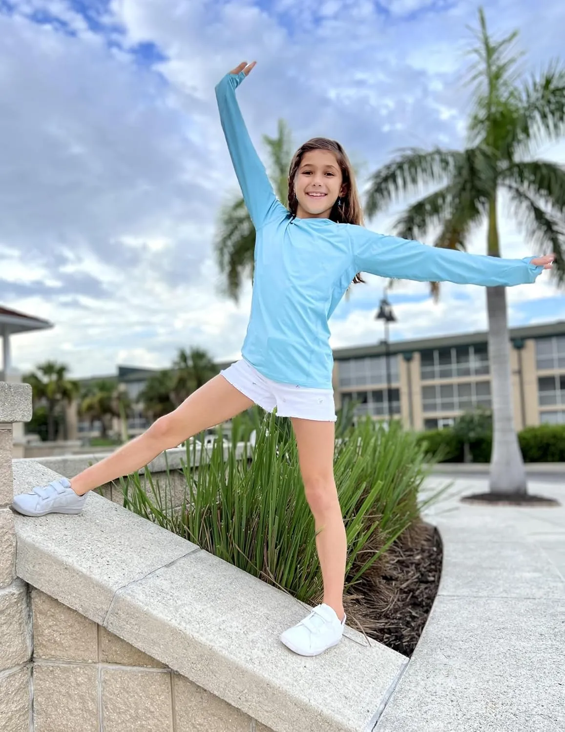 Zaclotre Kids UPF 50  Sun Shirt Girls Quick Dry Sun Protection Clothing Athletic Hoodie with Thumbholes